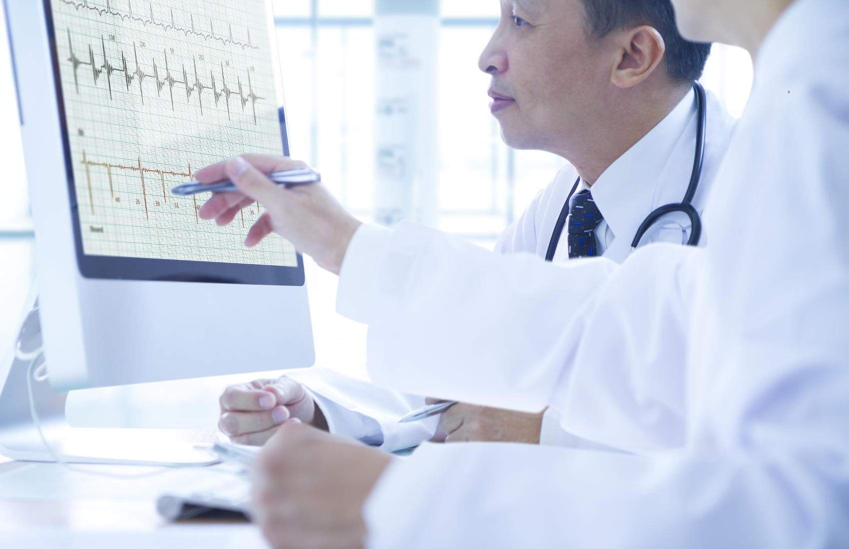 Doctors data. Медицина инновации фон. Doctors data. Doctors data. Терапевт в ефт.